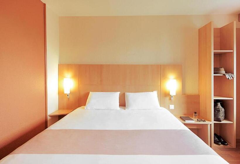 Номер Стандарт, Ibis Barcelona Mollet