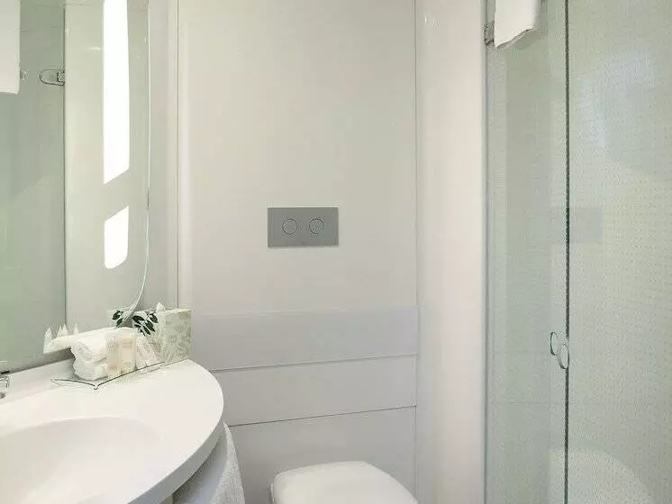 スタンダードルーム, Ibis Barcelona Mollet