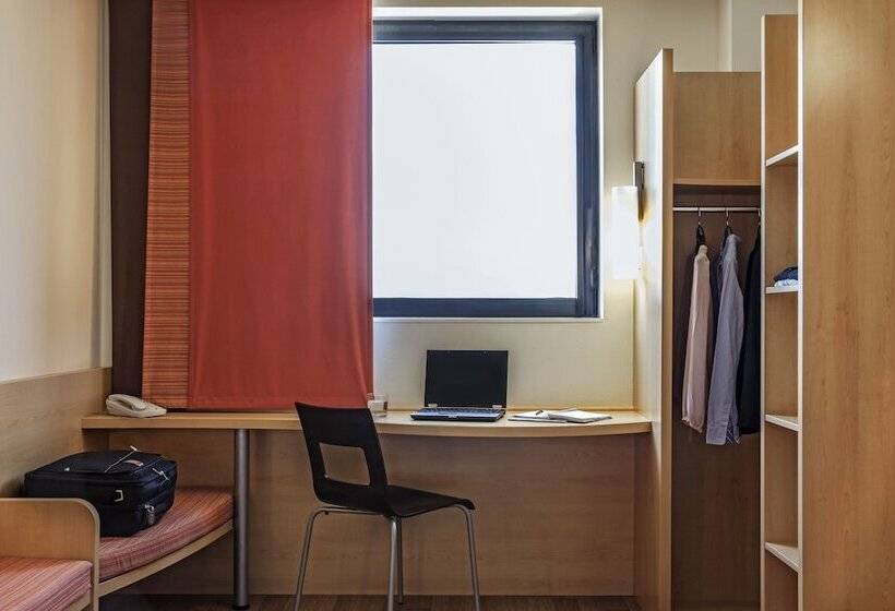 Номер Стандарт, Ibis Barcelona Mollet