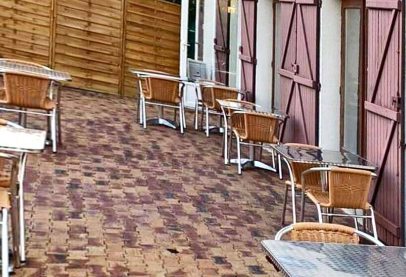 Standard Værelse, Kyriad Montargis Amilly