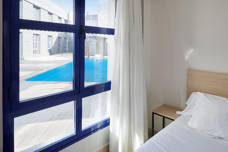 חדר סטנדרט, Iraipe Logroño