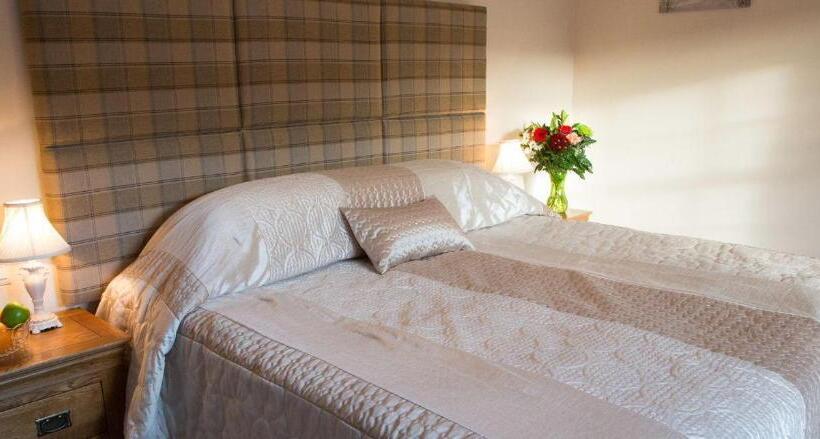 سوییت, Ox Pasture Hall