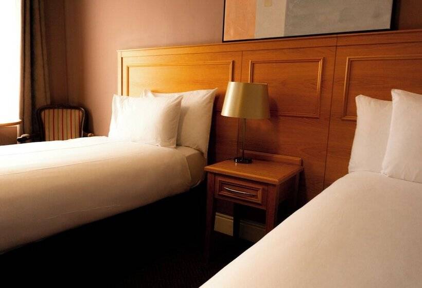 חדר סטנדרט, Phoenix Park