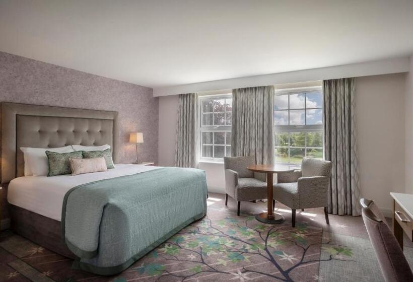 Deluxe Room, Slieve Russell