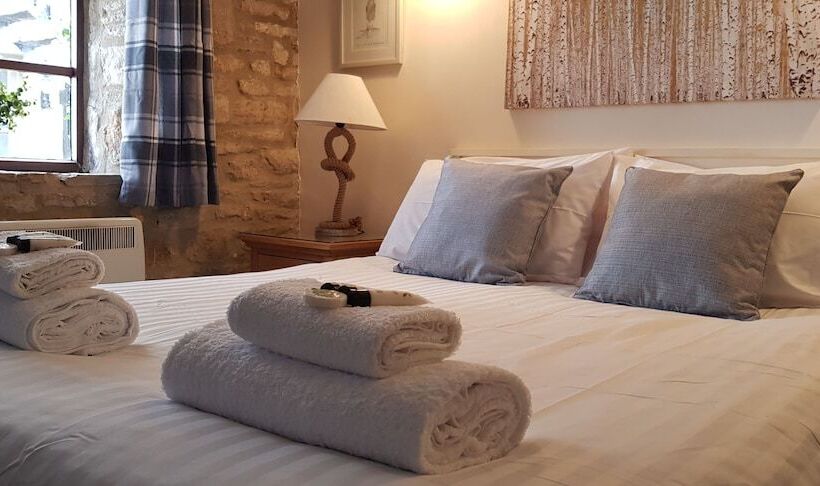 수피리어 룸, The Kings Arms