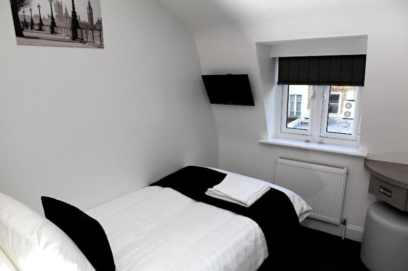 スタンダードシングルルーム, The Omega