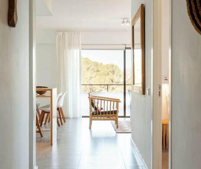 جناح مطلّ علي البحر, Victoria Sunset Suites