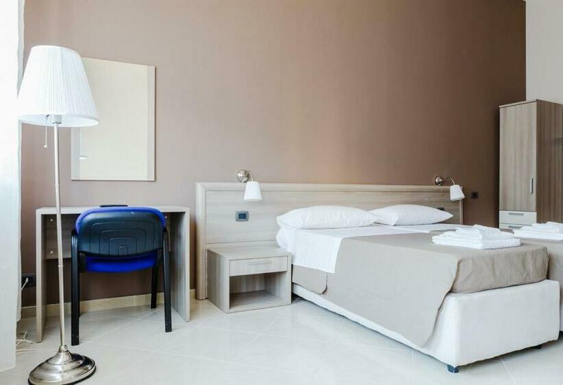Номер Стандарт, B&b Salento