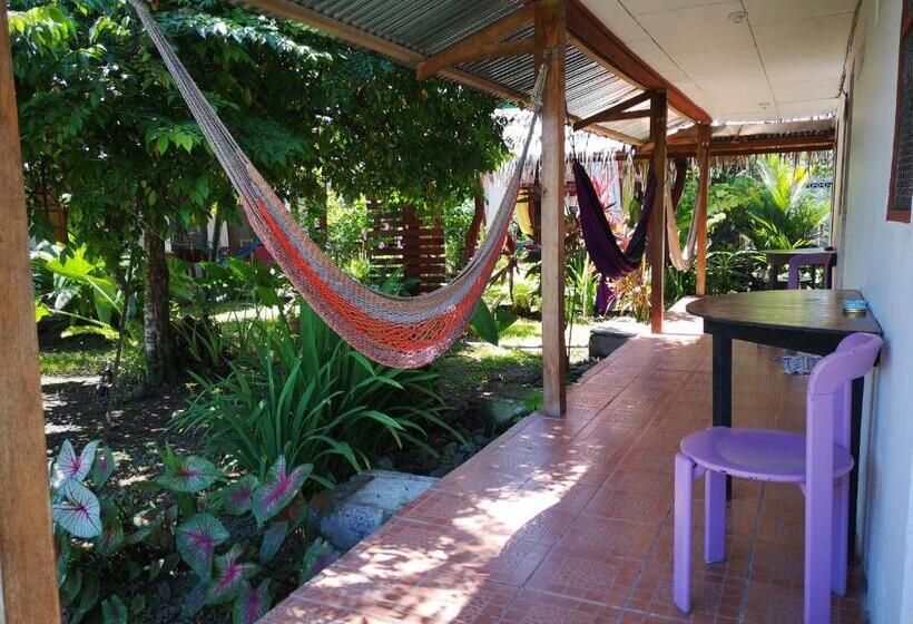 适合残疾人使用的标准间, Cabinas Palmer Makanda