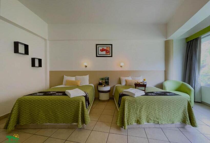 חדר דלוקס, Puente Nacional  & Spa