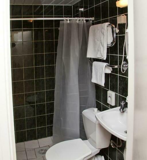 اتاق استاندارد یک نفره, Repo