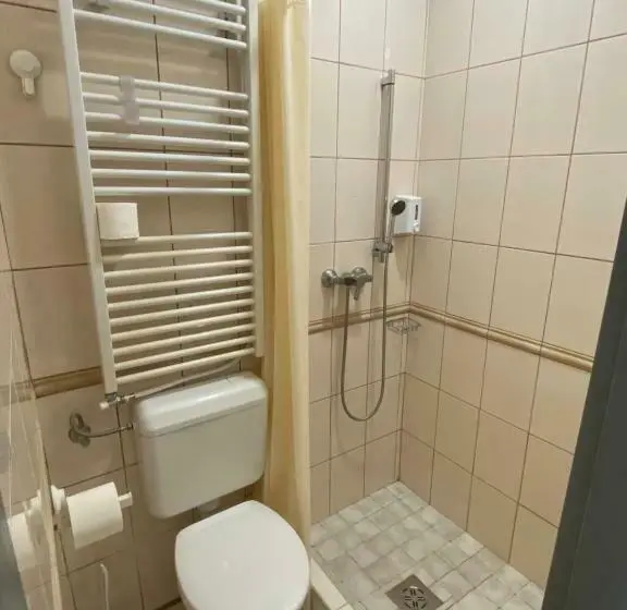 スタンダードルーム, Kalcit Tourist Motel