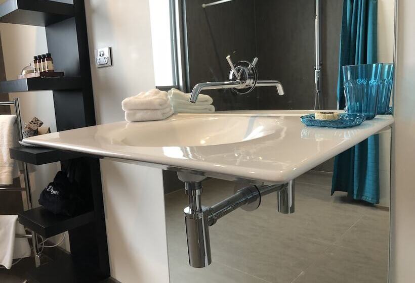 סוויטה מותאמת לאדם עם מוגבלויות, Starhaven Retreat