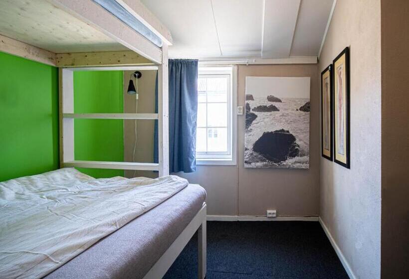 스탠다드 룸 공동 욕실, Tromso Activities Hostel