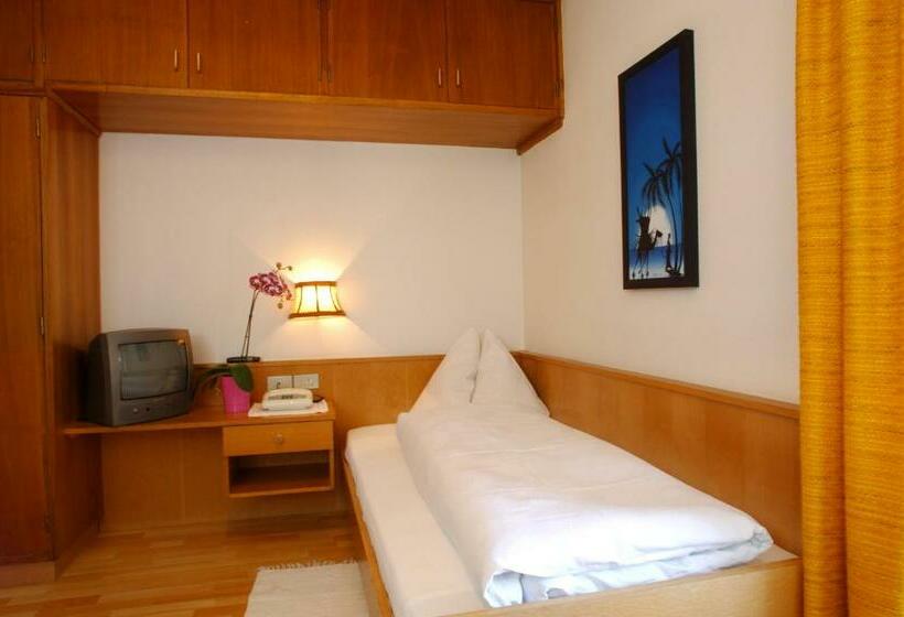 اتاق استاندارد یک نفره, Chalet Madrisa