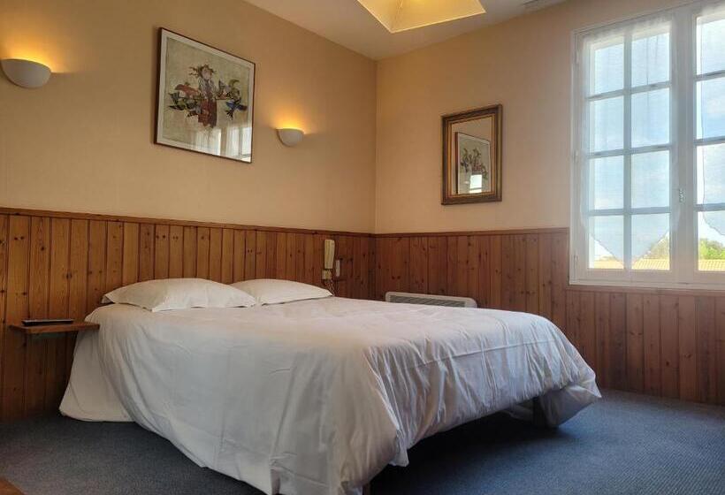 Номер Стандарт, Hôtel Des Biches