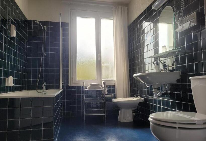 标准间, Hôtel Des Biches