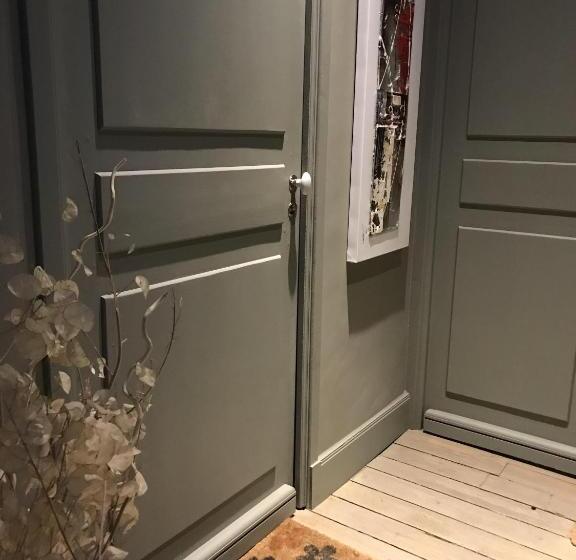 스탠다드 스튜디오, Les Terrasses De Padoue