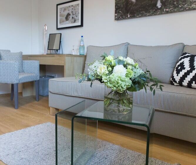 高级大房间, Cottage Rheingau