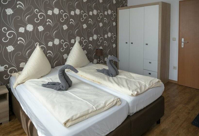 스탠다드 룸, Landgasthof Mörsbergei