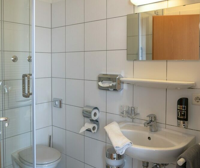 Номер Стандарт, Landgasthof Mörsbergei