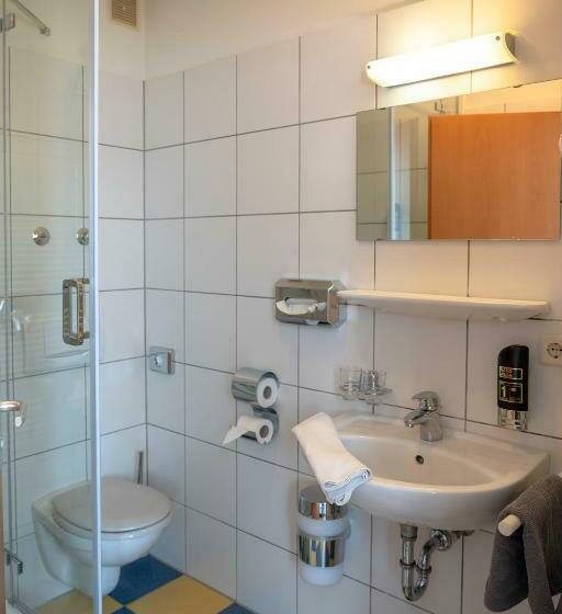 스탠다드 룸, Landgasthof Mörsbergei