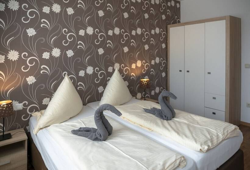 스탠다드 룸, Landgasthof Mörsbergei