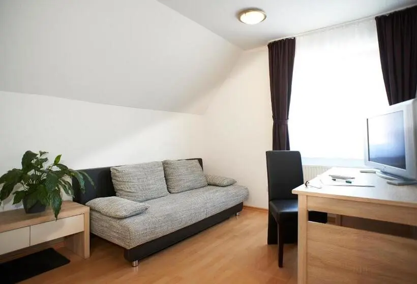 スタンダード４人部屋, Landgasthof Mörsbergei