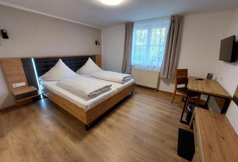 이코노미 룸, Landgasthof Mörsbergei