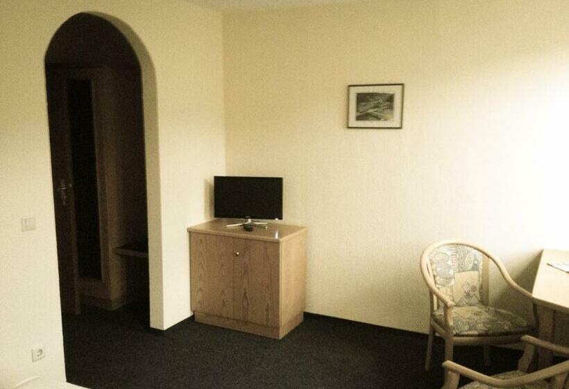 Номер Стандарт Индивидуальный, Altes Bierhaus