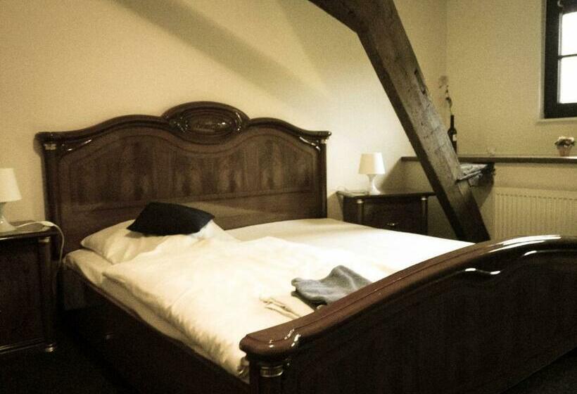 Номер Стандарт, Altes Bierhaus