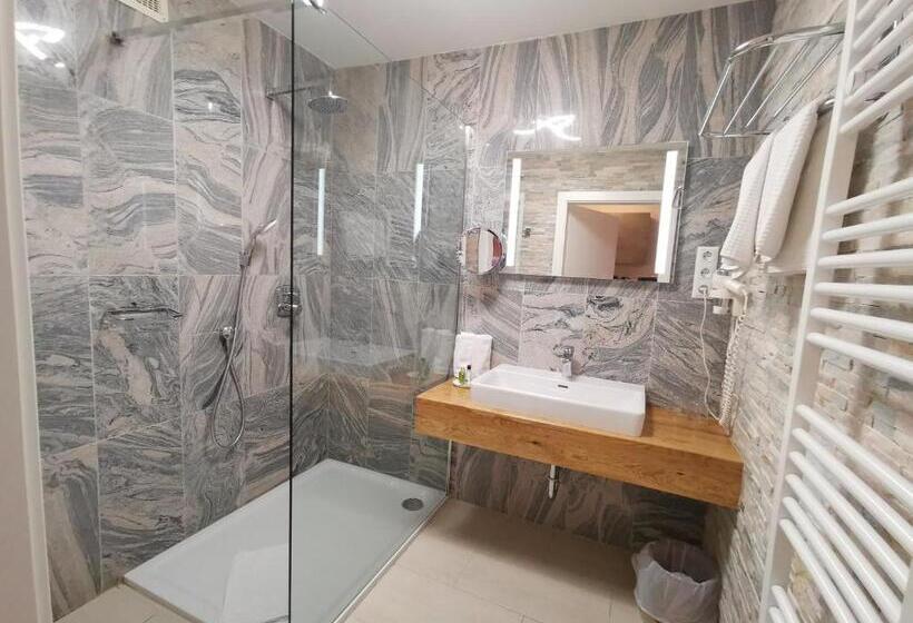 סוויטת 2 חדרי שינה, Kärntnerhof & Suiten 3 Stern Superior