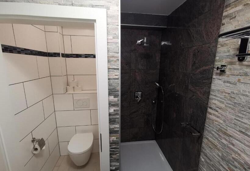 סוויטת ג'וניור, Kärntnerhof & Suiten 3 Stern Superior