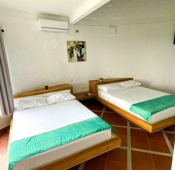 标准三人间, La Manola Finca