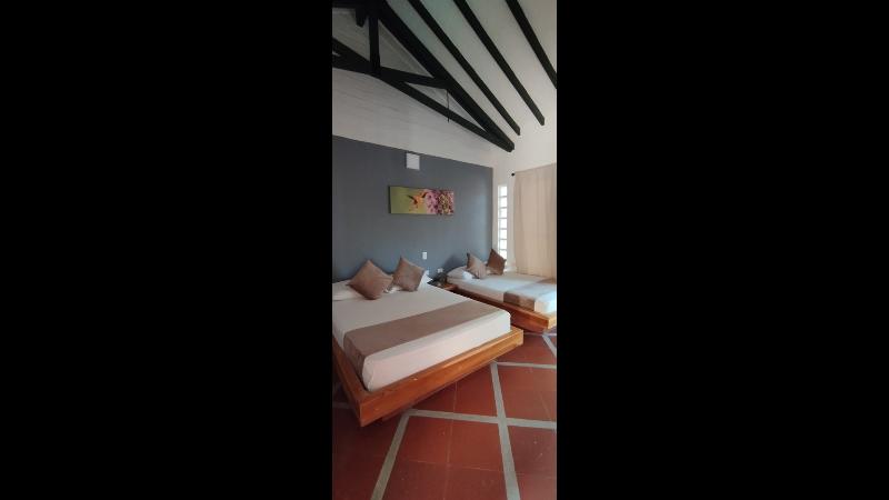 标准三人间, La Manola Finca