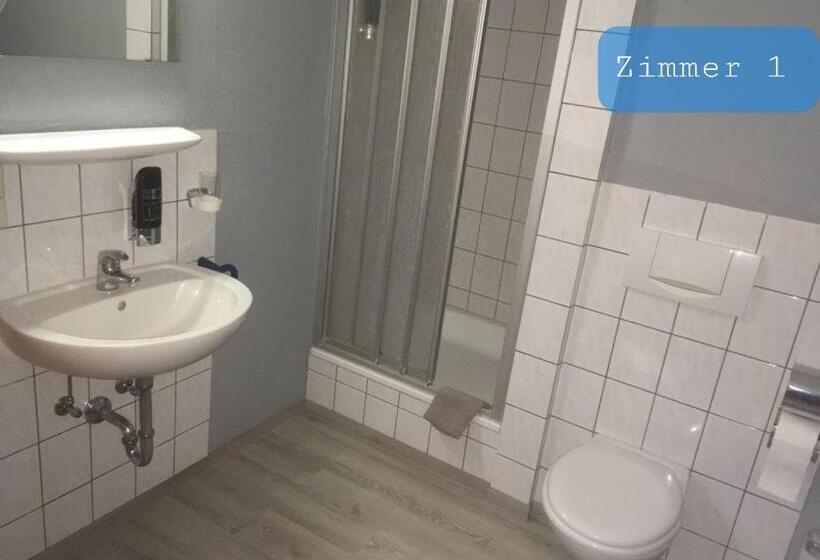 スタンダードシングルルーム, Anno Brechtorf