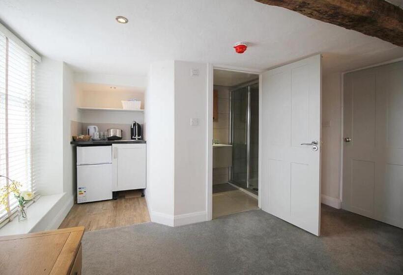 스탠다드 룸, The Globe Inn Alvington