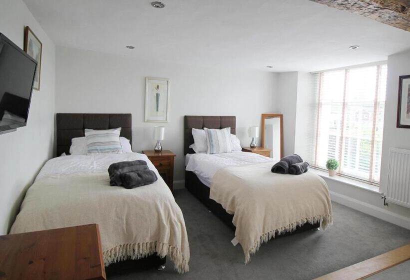 스탠다드 룸, The Globe Inn Alvington