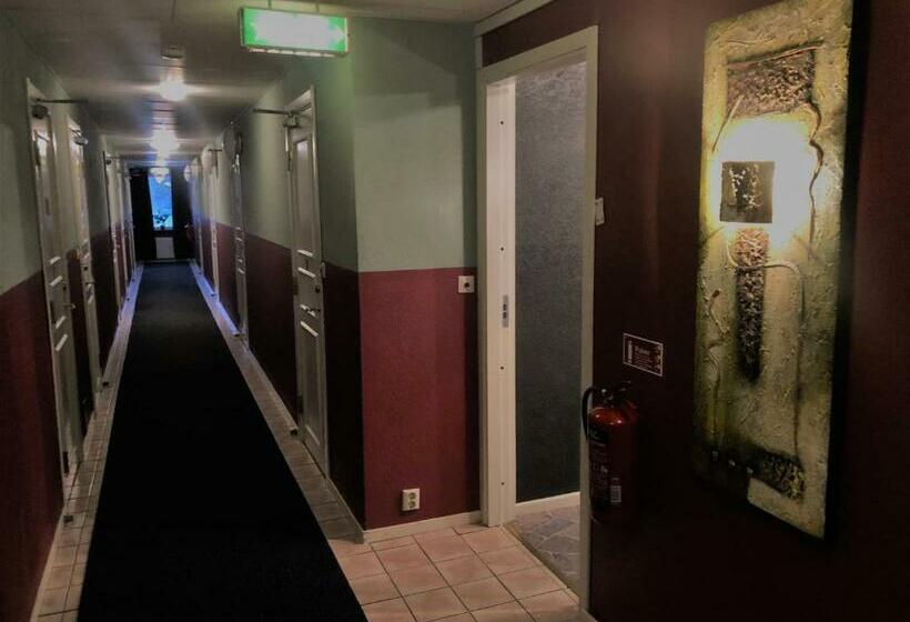 스탠다드 룸, Dentas Hotell Raivi