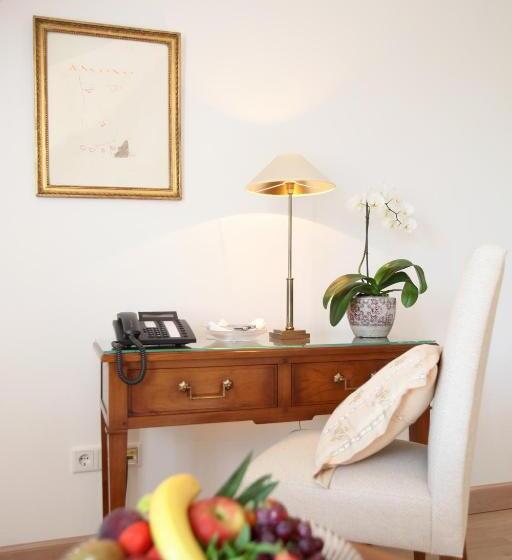 חדר דלוקס עם מרפסת, Restaurant Krone