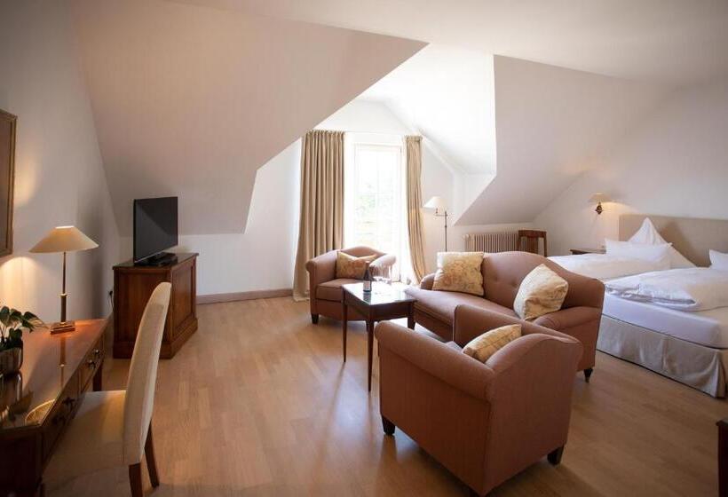 סוויטת ג'וניור דלוקס, Restaurant Krone