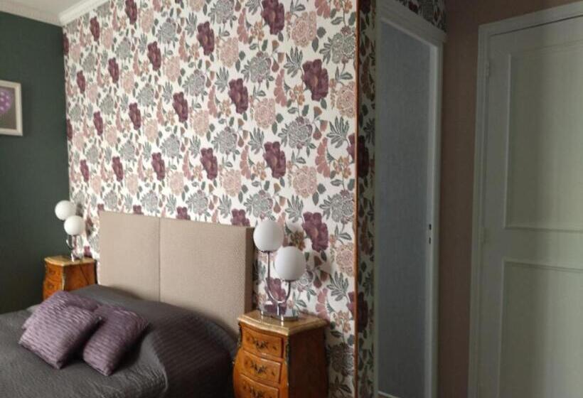 家庭间, La Maison De La Fontaine, Le Beny Bocage