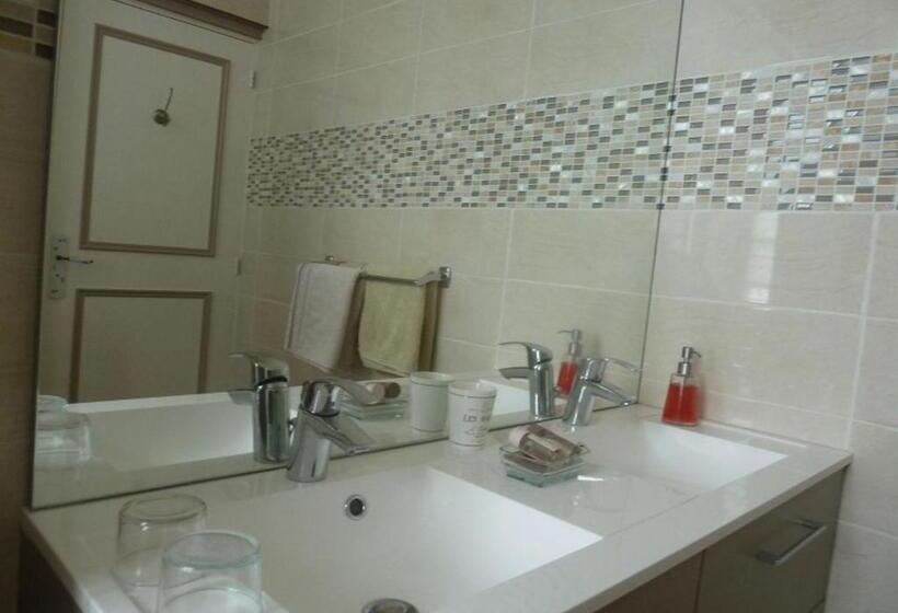 标准间, La Maison De La Fontaine, Le Beny Bocage