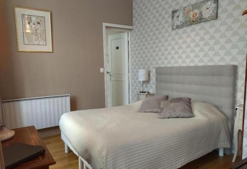 标准间, La Maison De La Fontaine, Le Beny Bocage