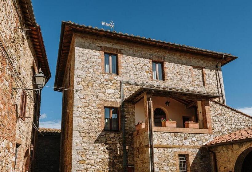 דירת חדר נוף לבריכה, Borgo Villa A Sesta