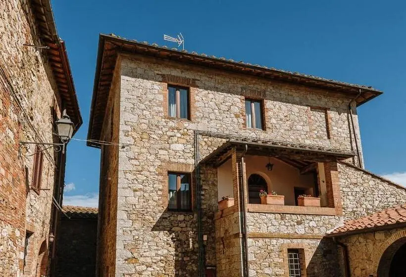 プールの見える１ベッドルームアパートメント, Borgo Villa A Sesta