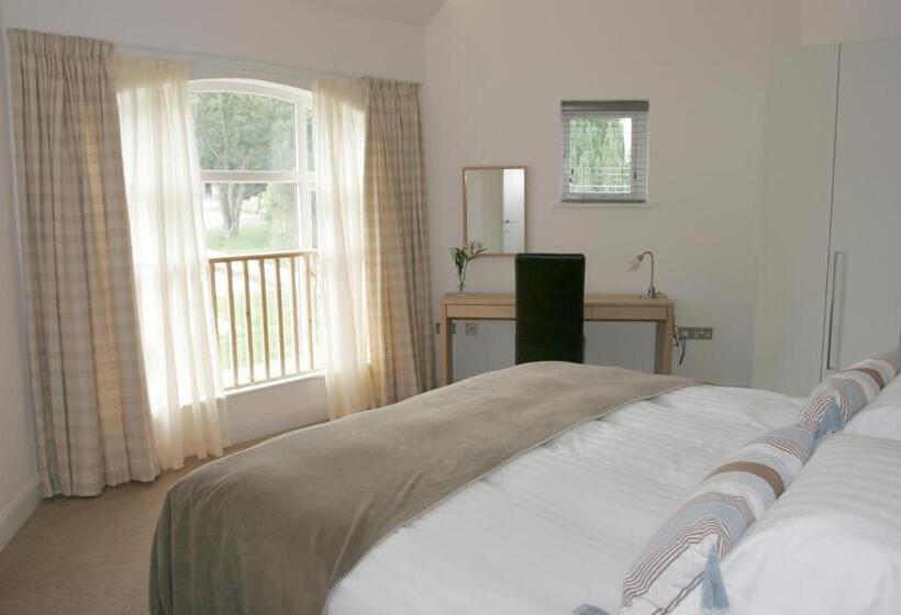 3间卧室的房子, The Valley