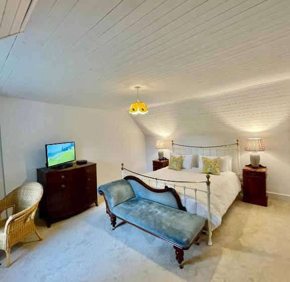 带大床的高级房间, Achnacriche B&b