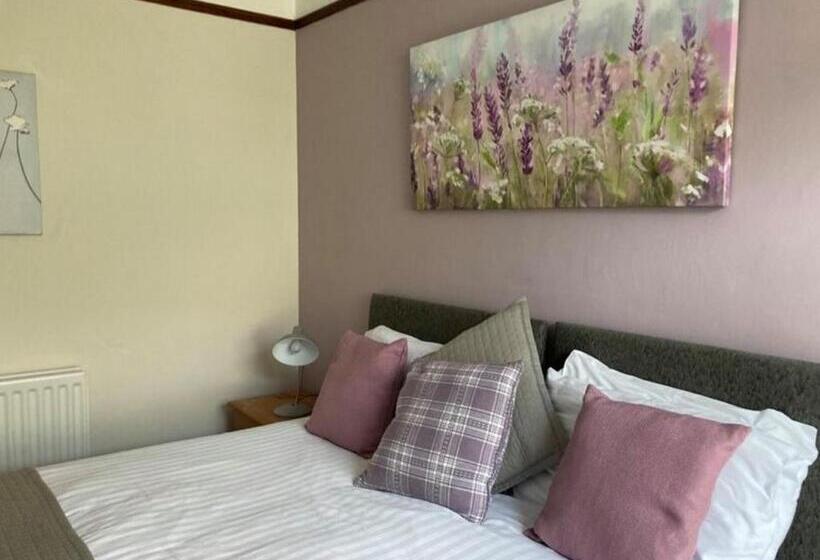Номер Стандарт, Kestor Inn, Manaton, Dartmoor National Park, Newton Abbot, Devon