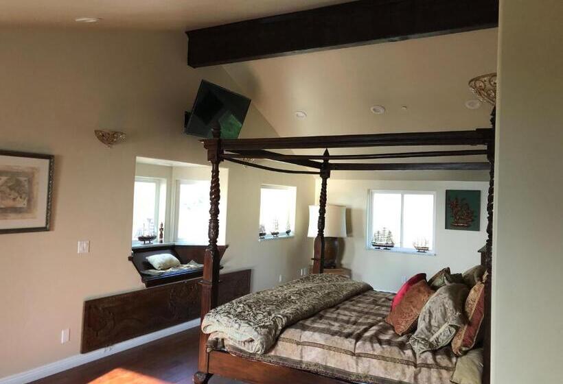 패밀리 룸 바다 전망, The Castle Inn Of The Lost Coast